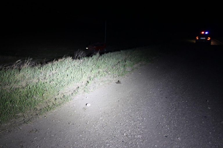 /FOTO/ Un bărbat a murit după ce s-a răsturnat cu mașina în raionul Râșcani