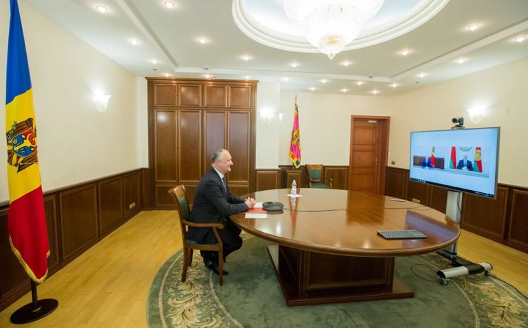 Igor Dodon laudă reacția lui Lukașenko la pandemie și o consideră drept exemplu