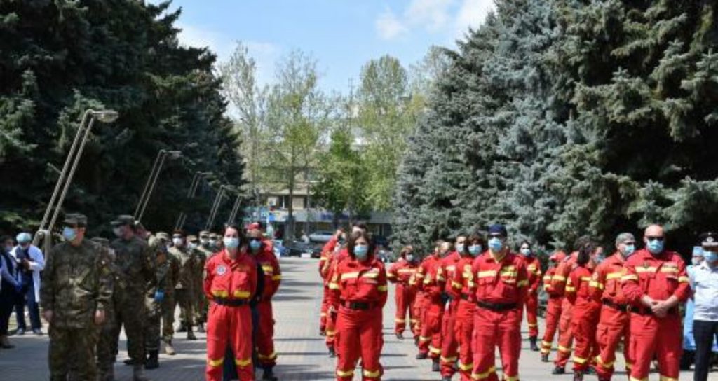 Un nou sprijin din România pentru țara nostră. 12 medici și o aeronavă militară