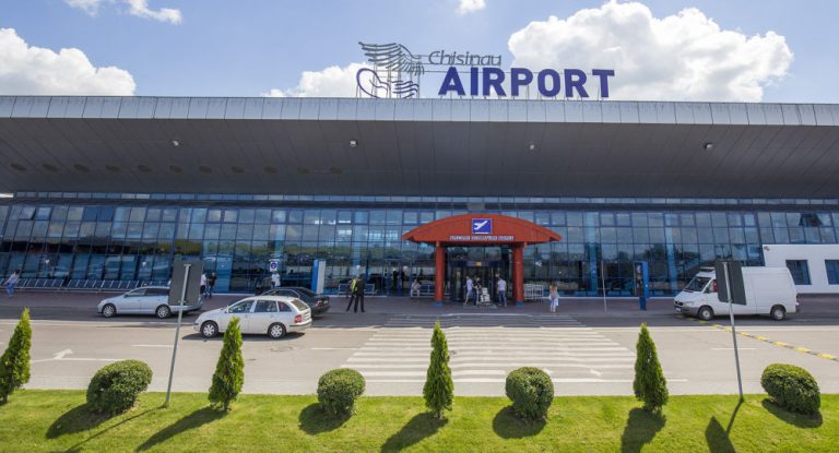 Aeroportul Chișinău își reia activitatea. Vezi regulile pentru pasageri