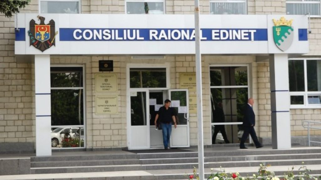 Şefa Direcției Educație a Consiliului raional Edineț a fost eliberată din funcție