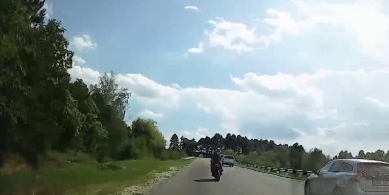 /VIDEO/ Urmărire ca în filme cu peste 200 kilometri pe oră. Doi tineri din nordul țării reținuți