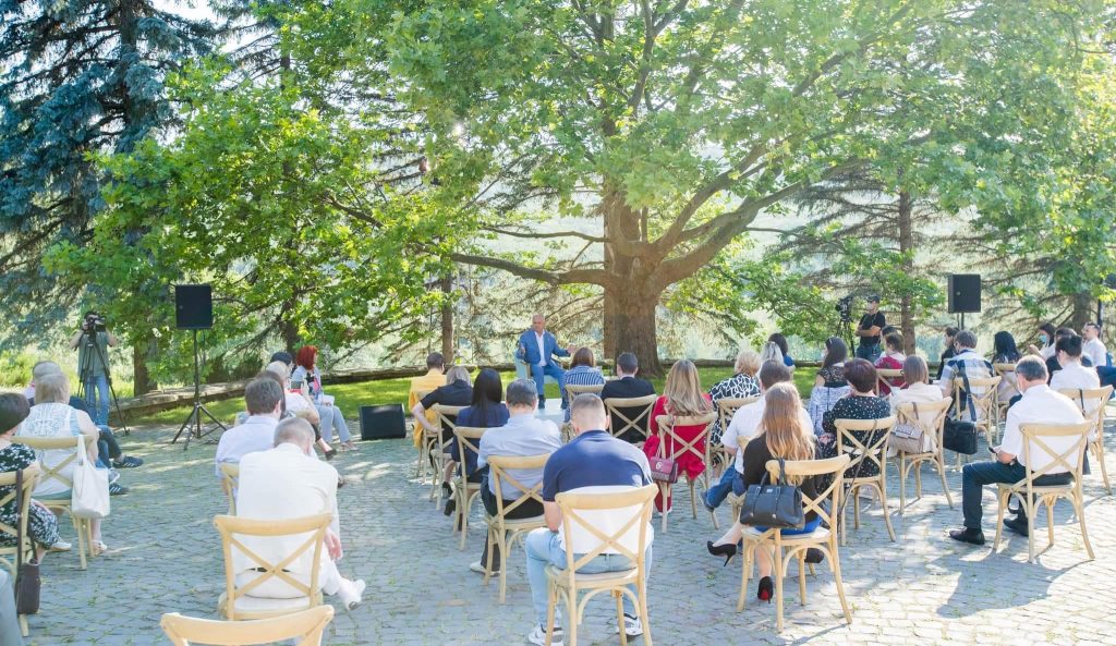 /DOC/ Igor Dodon a cheltuit aproape nouă mii de lei pentru organizarea conferinței de presă de la Condrița