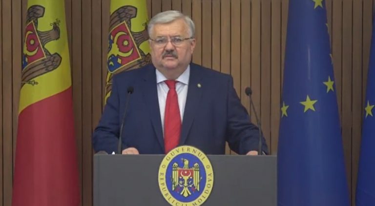 În primile două săptămâni la toate universitățile din țară lecțiile se vor desfășura online
