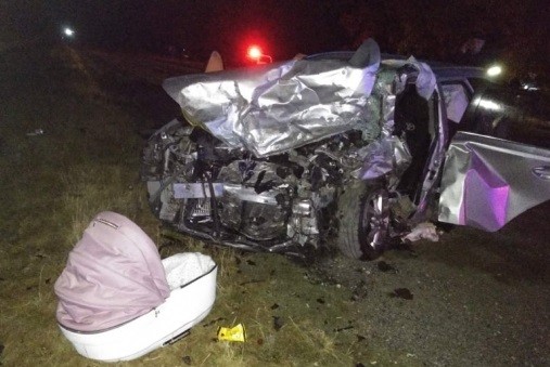 /FOTO/ Grav accident în raionul Râșcani. Trei persoane au decedat, printre care și un copil de numai trei luni