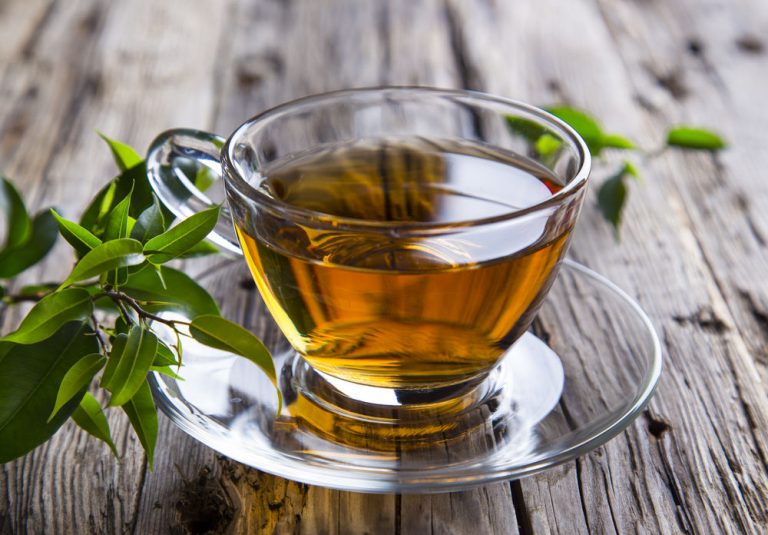Ai insomnie? Vezi trei băuturi care te pot relaxa înainte de somn