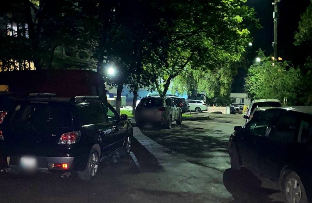 Atenție șoferi! Polițiștii din Bălți vor aplica amenzi persoanelor care parchează neregulamentar automobilele