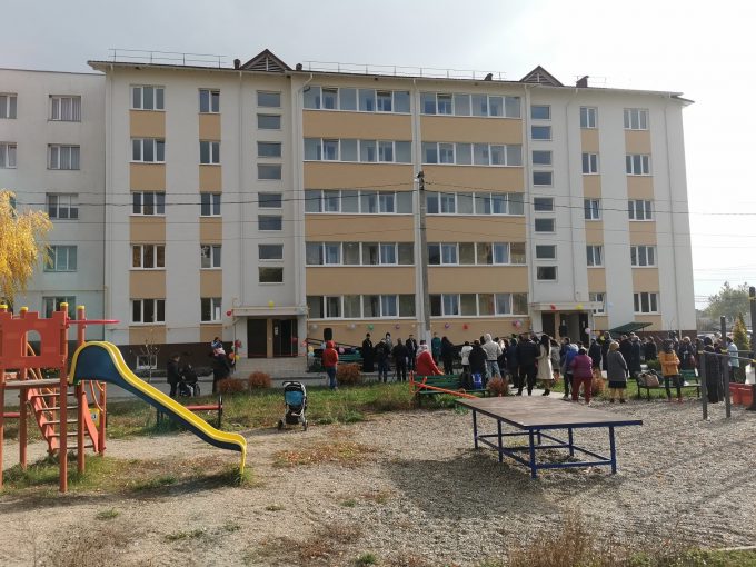 Un bloc locativ cu apartamente sociale a fost inaugurat în orașul Glodeni