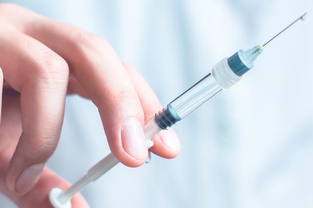 România a aprobat trimiterea primei tranșe de vaccin anti-COVID-19 în Republica Moldova. Maia Sandu: Vor fi suficiente pentru a imuniza tot personalul medical