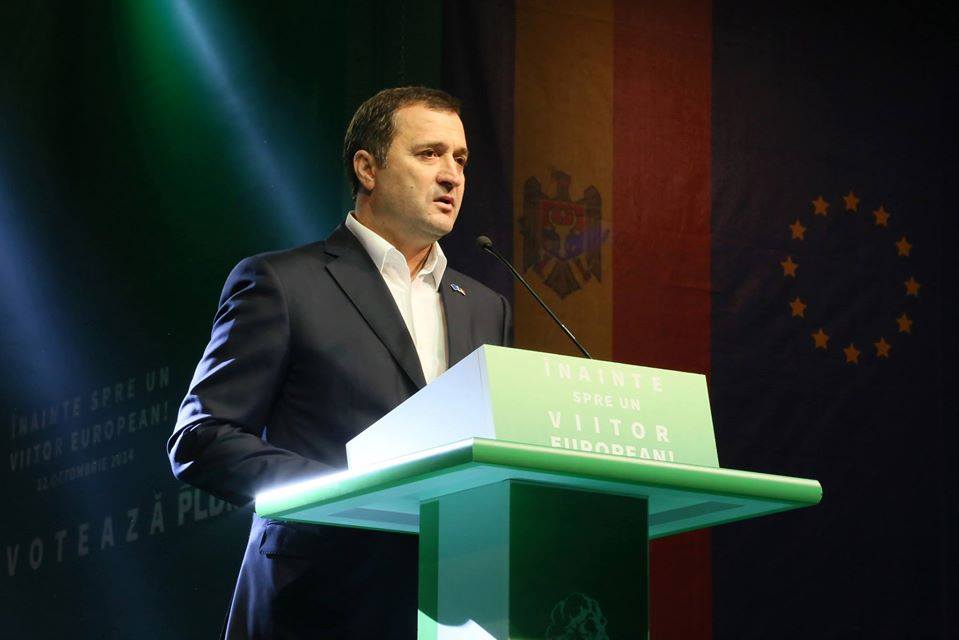 Vlad Filat s-a retras de la șefia Partidului Liberal Democrat din Moldova