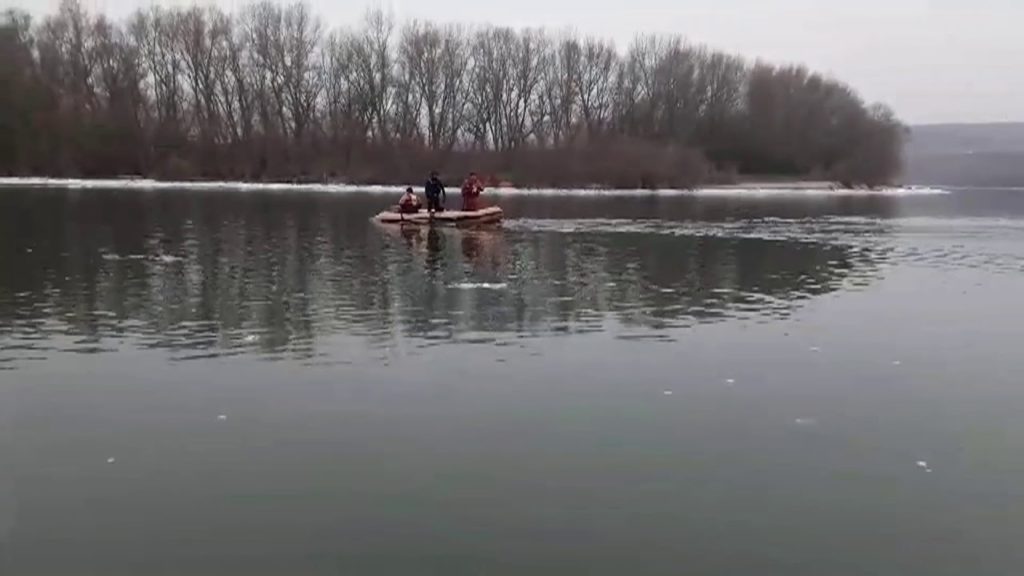 Corpul neînsuflețit al fetiței de 12 ani, care a căzut sub gheața Nistrului la sfârșitul lunii februarie a fost găsit pe malul râului într-un sat din Anenii Noi