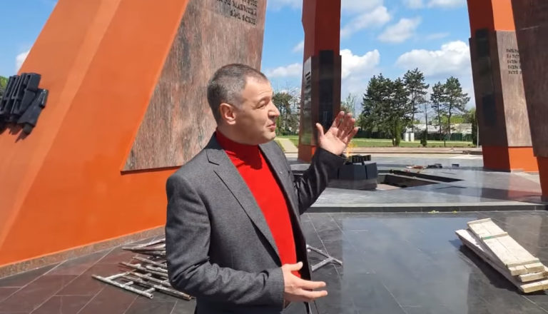 Octavian Țîcu despre Maia Sandu: Pentru scor și vot electoral înghite și broaște râioase