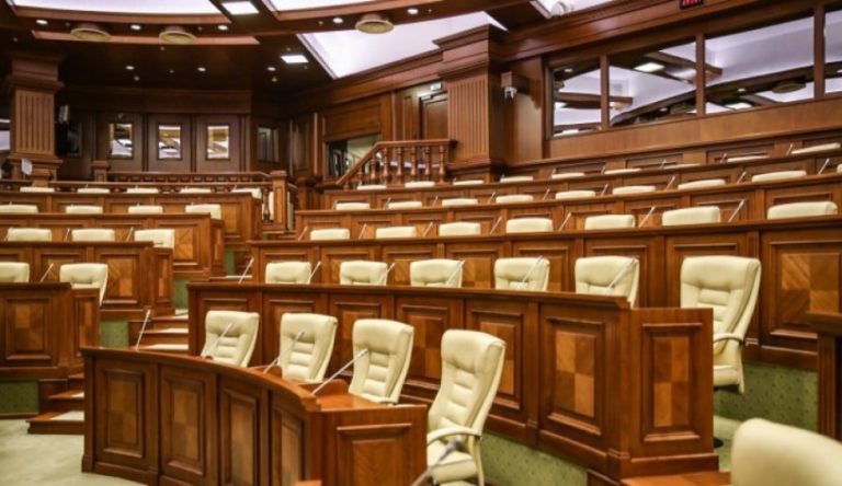 Șeful statului a semnat decretul privind convocarea Parlamentului