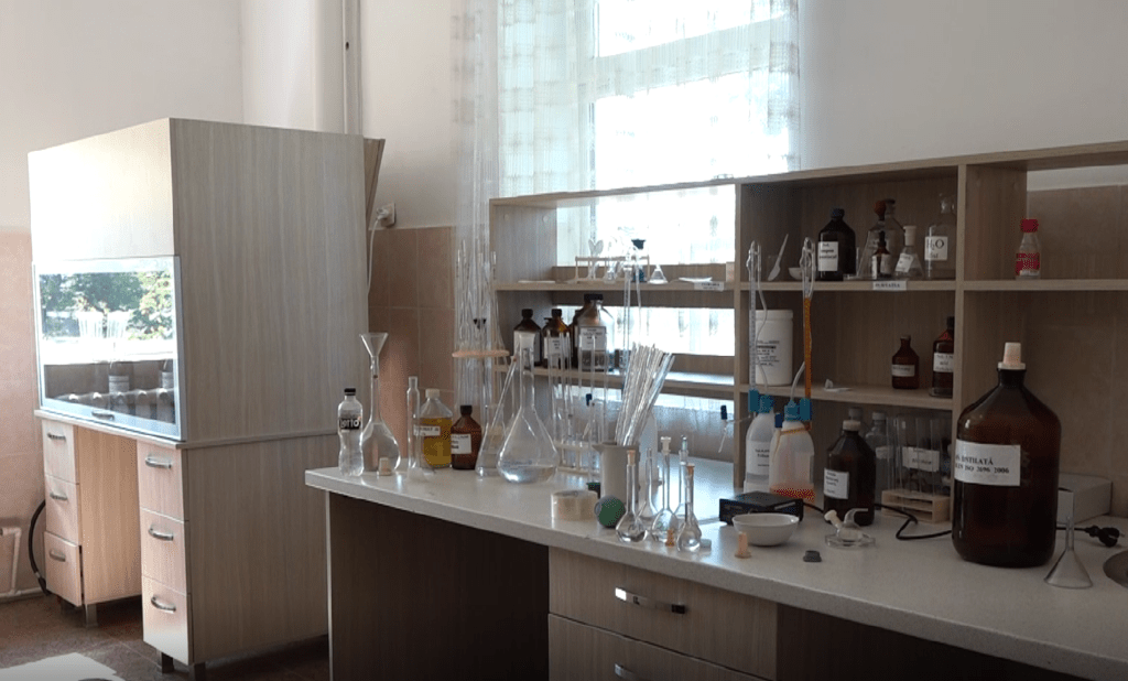 /VIDEO/ Laboratorul Regie Apa Canal Soroca dotat cu echipament modern