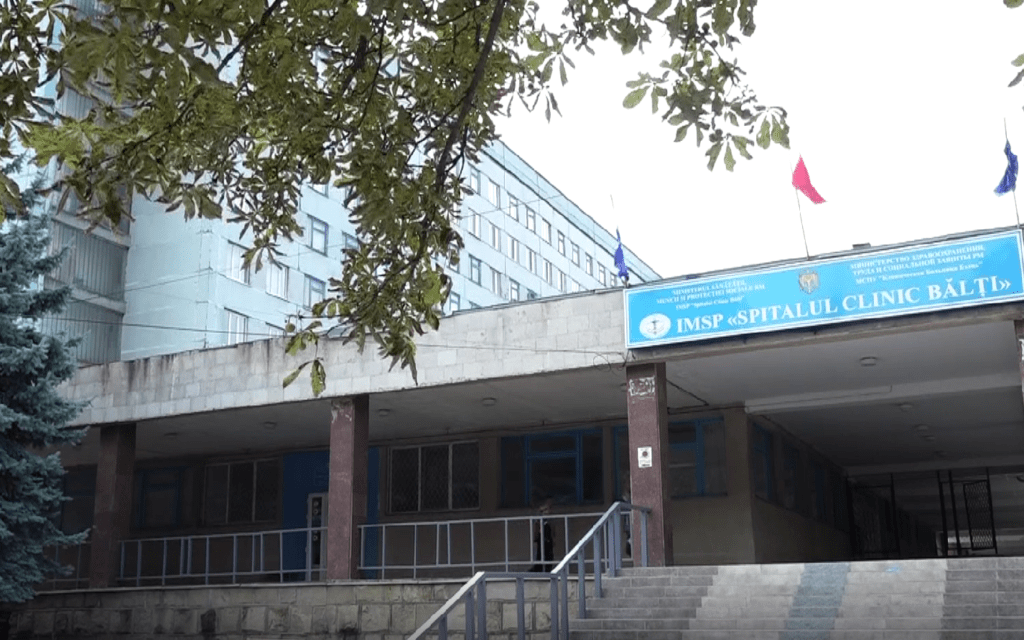 /VIDEO/ Scandalul lenjeriei murdare la Spitalul Clinic Bălți. Reacția administrației