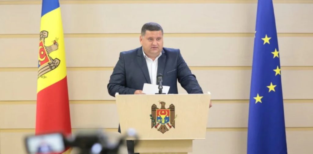 Deputații Blocului Comuniștilor și Socialiștilor cer reducerea numărului de ministere