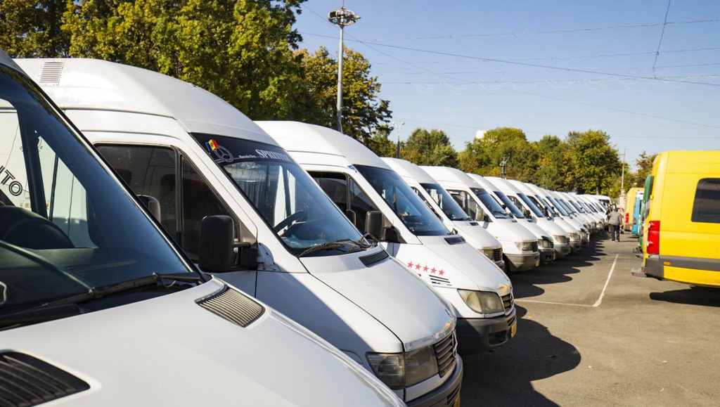Transportatorii din Chișinău anunță protest în fața Guvernului