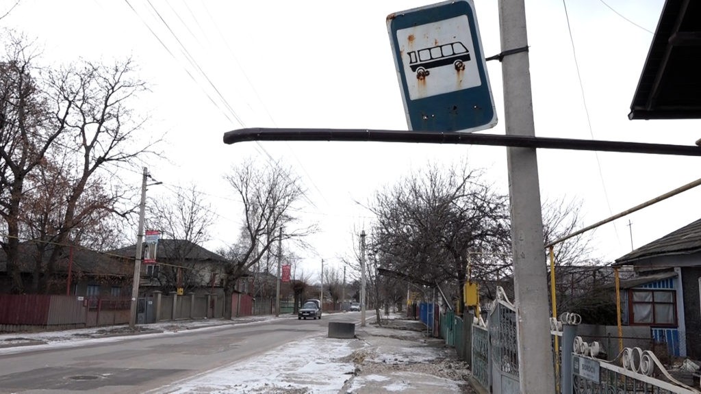 /VIDEO/ Mai bine de un an pe strada Sorocii din Bălți nu circulă transportul public