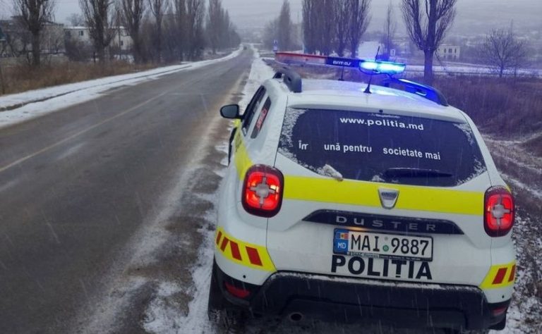 Peste 2.200 de șoferi au încălcat regulile de circulație rutieră în weekend