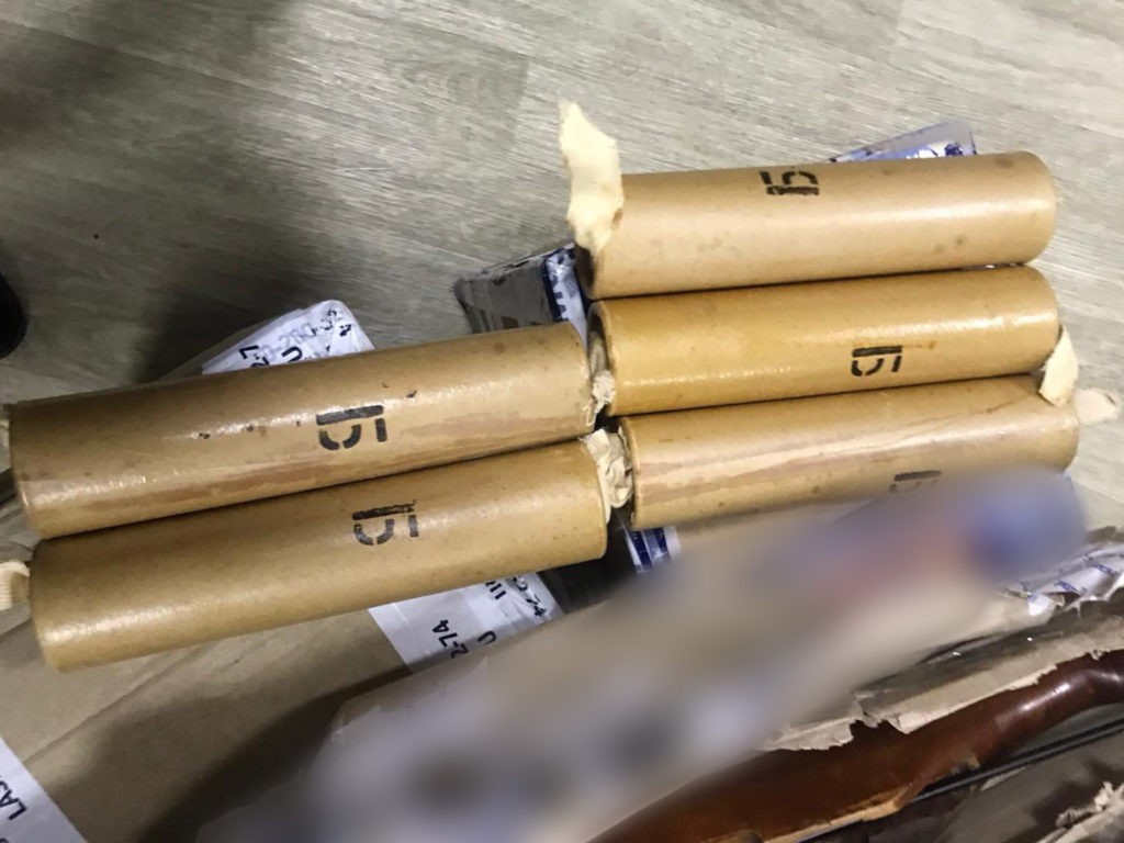 Un bărbat din Edineț a fost reținut pentru contrabandă cu grenade fumigene