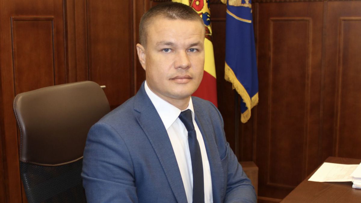 Procurorul general interimar, Dumitru Robu, a rămas fără paza și protecția de stat
