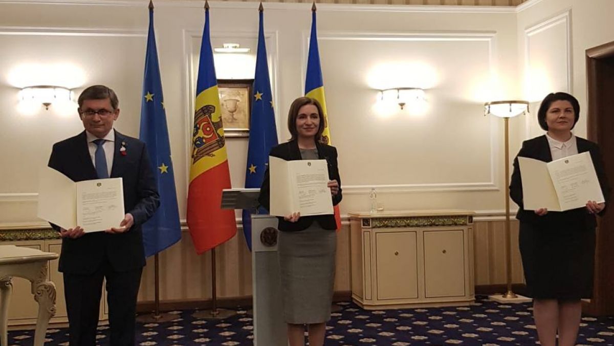 /VIDEO/ Republica Moldova depune cerere de aderare la Uniunea Europeană