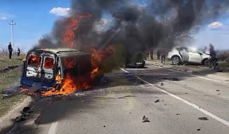 Accidentul de pe traseul M-5. A treia persoană a murit pe patul de spital