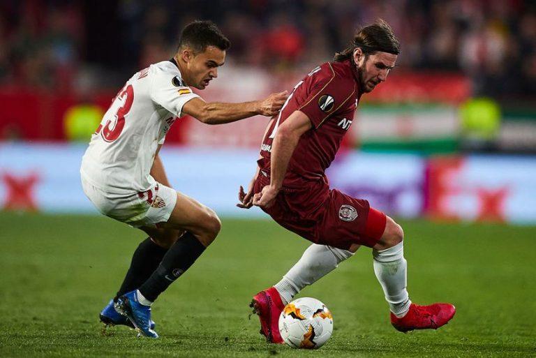/FOTO/ UEFA a prezentat mingea oficială a finalei Ligii Campionilor din acest an. Vezi mesajul de pe balon