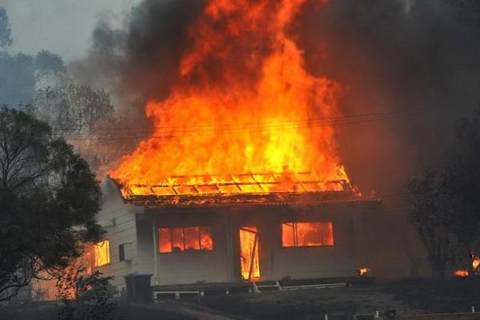 Trei bărbați din Obreja Nouă au ars de vii în această dimineață. Toți se aflau la evidența poliției