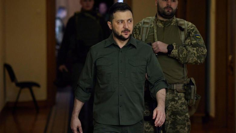 „Zelenski s-a sinucis într-un buncăr din Kiev”. Cum au încercat rușii să influențeze cursul războiului prin fake news