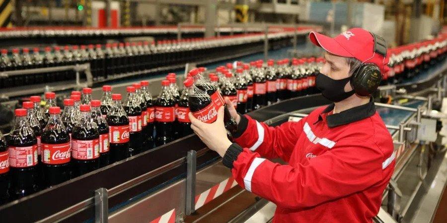Coca-Cola возобновила производство напитков на заводе под Киевом и экспорт напитков в Молдову
