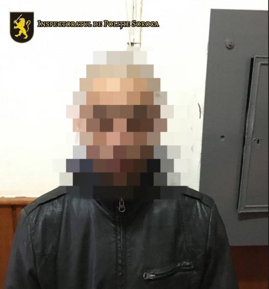 Un minor din Soroca, reținut după ce a furat 20 000 de lei
