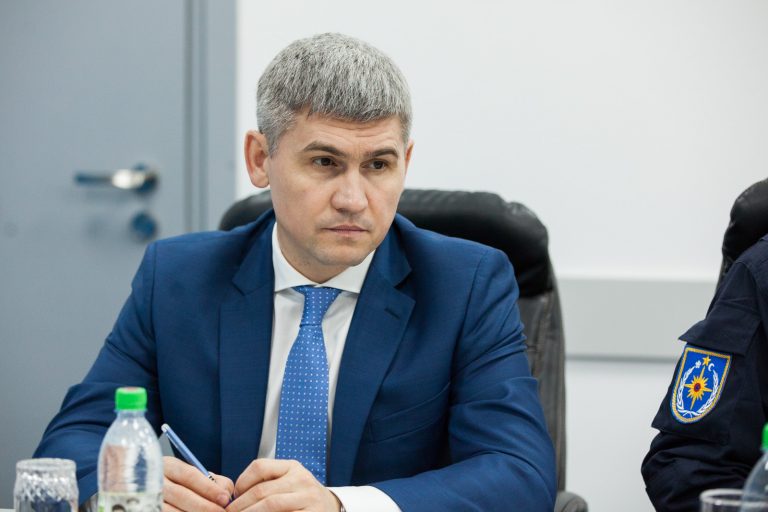 /VIDEO/ Percheziții la fostul ministru de interne Alexandru Jizdan