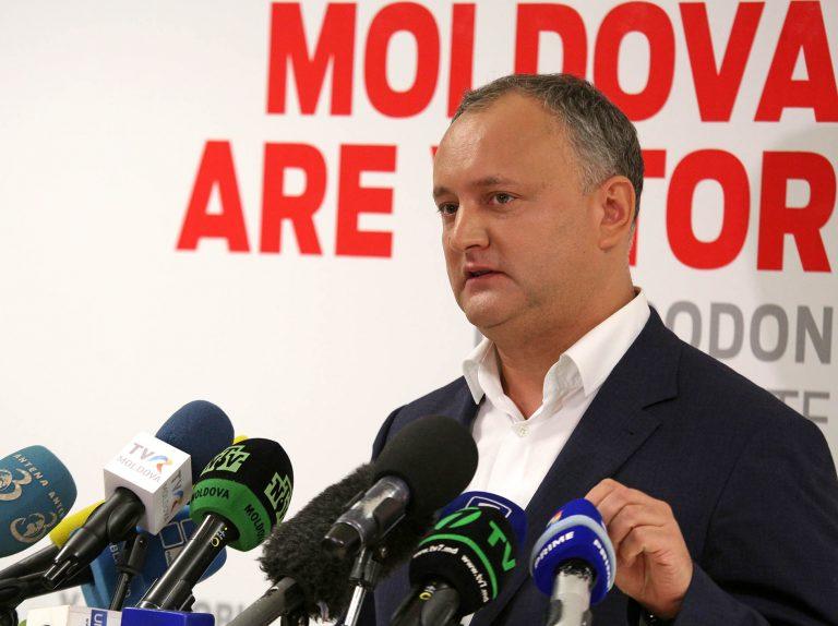 Are sau nu voie Igor Dodon să vorbească cu presa