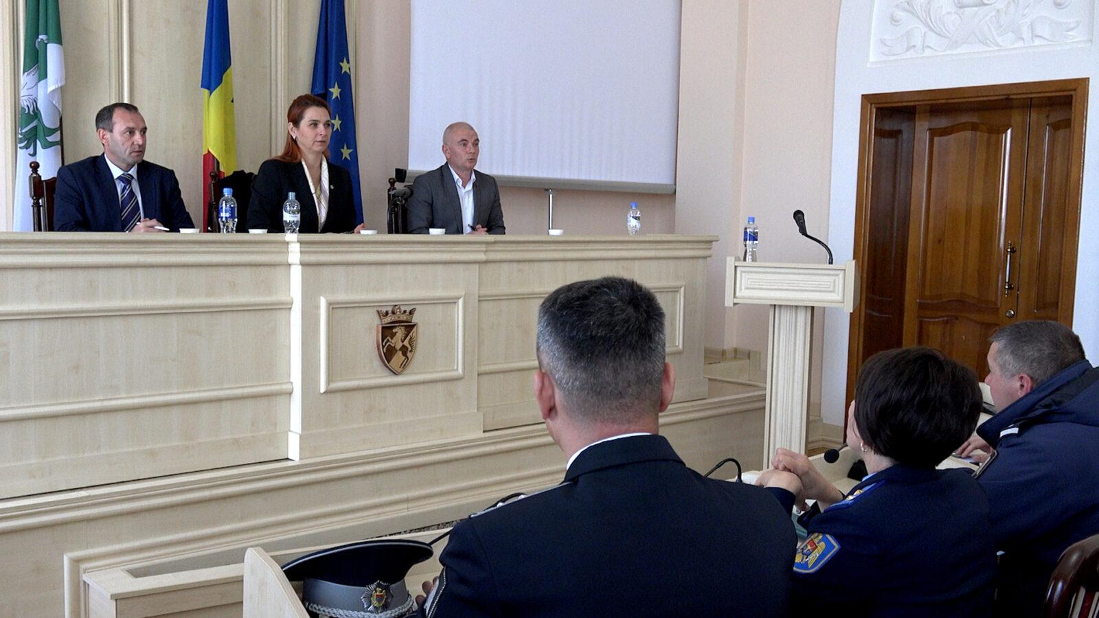 /VIDEO/ Ala Revenco, vizită de lucru la Fălești. Primarii din raion au venit cu propuneri