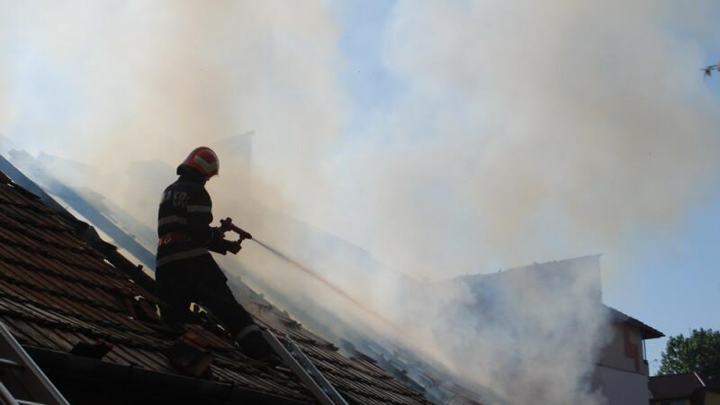 Incendiu la Drochia. Un bărbat și-a pierdut viața