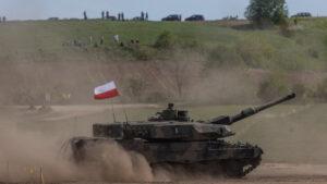 Scandalul „Tancuri pentru Ucraina”: Polonia amenință că va trimite Kievului blindate Leopard, fără să mai aștepte aprobarea Germaniei