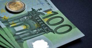 Курс валют на 10 января евро подорожал