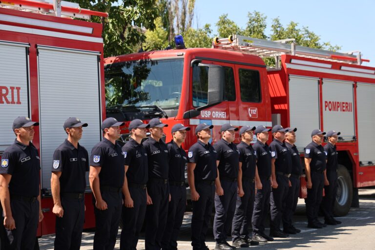 Pompierii moldoveni revin acasă după 30 de zile de misiune în Grecia