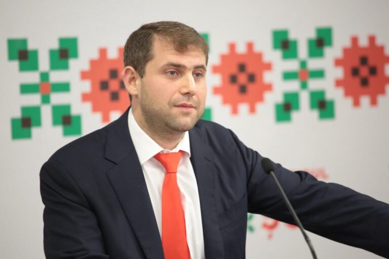 Ministerul Justiției din Republica Moldova solicită dizolvarea a patru partide succesoare ale Partidului Șor.