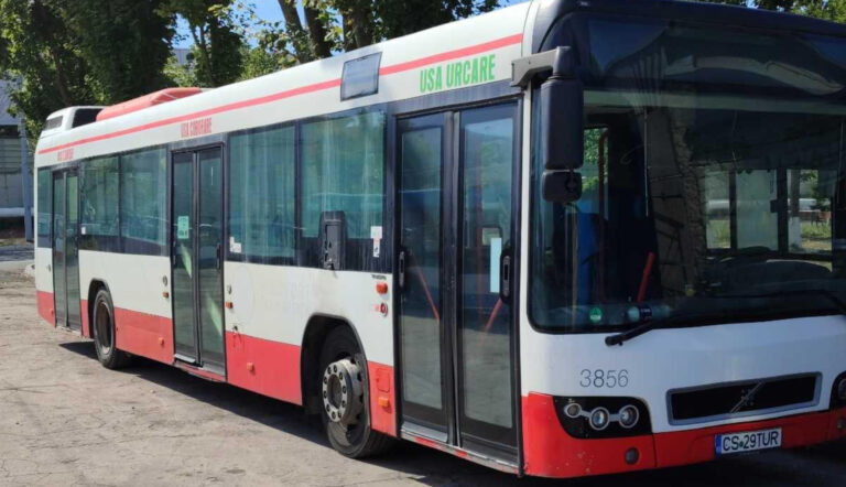 Primele autobuze Volvo donate de Reșița, ajunse la Bălți