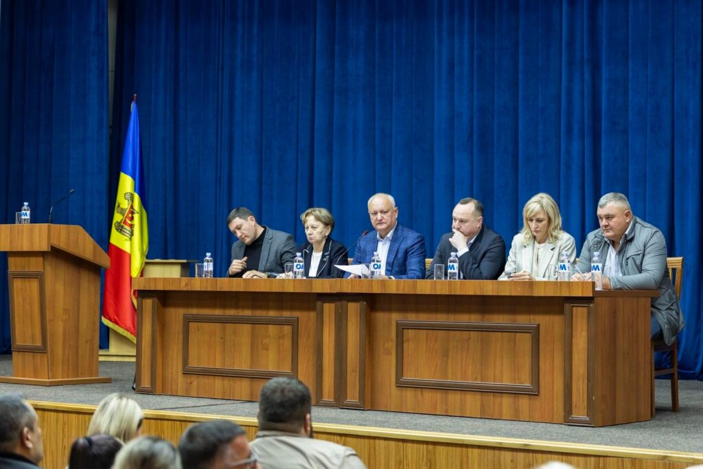 Liderii Partidului Socialiștilor din Republica Moldova la ședința Consiliului Republican, 21 octombrie 2025.