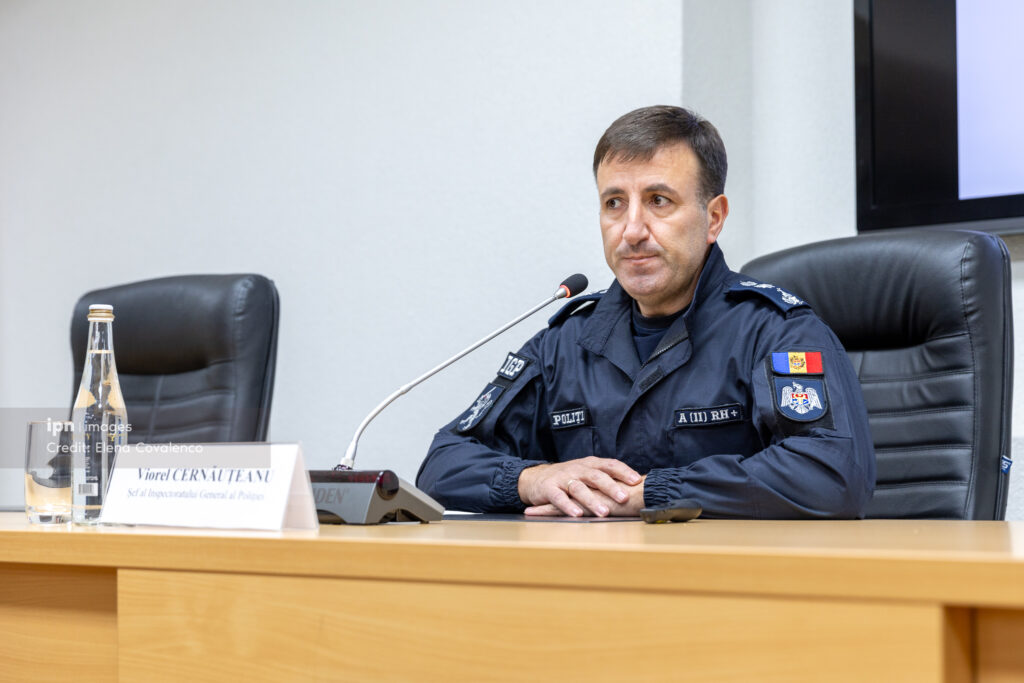 Daniella Misail-Nichitin confirmă menținerea lui Viorel Cernăuțeanu în funcția de șef al Inspectoratului General al Poliției.