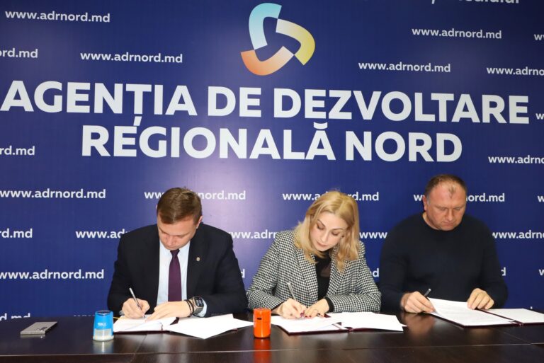 Lucrări de construcție a apeductului magistral Soroca–Bălți–Sângerei