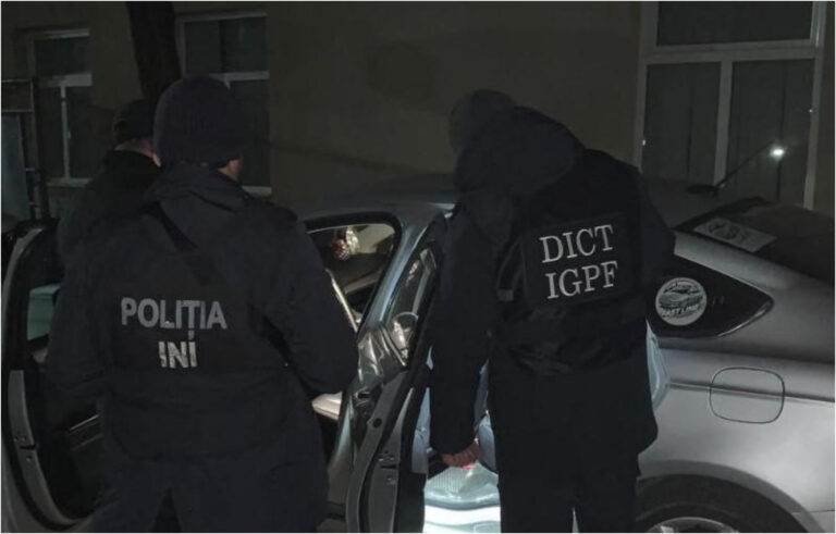 Polițiștii rețin suspecți din Hîncești pentru tentativă de trafic ilegal și tâlhărie