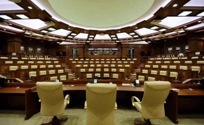 Reprezentanți ai comisiilor juridice reunite pentru discuții despre integrarea europeană și statul de drept