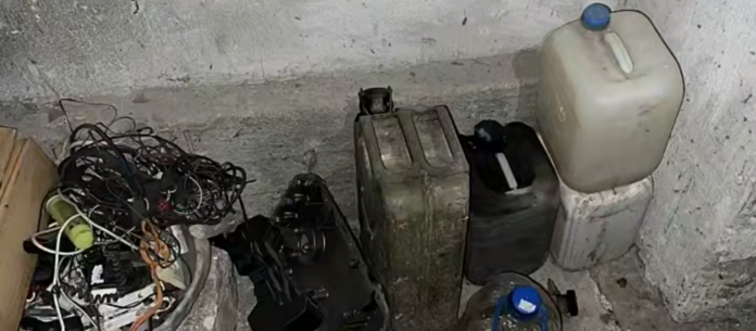 Un tânăr de 25 de ani a fost reținut de polițiștii din Telenești pentru furt de motorină din camioane
